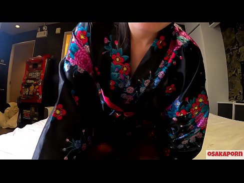 ❤️ コスプレ少女は馬乗り潮吹きとフェラでオーガズムに達するセックスが大好きです。和服姿の毛深いマンコと美乳のアジア人少女が、ファックトイでオナニーする素人動画。さくら 3 OSAKAPORN. ️ ポルノ ❌️